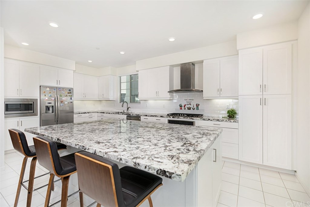 256 Harringay Irvine, CA 92618 - Photo 13 of 62