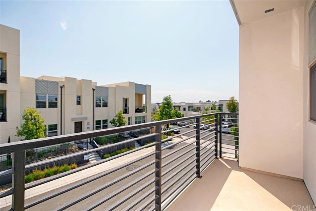 256 Harringay Irvine, CA 92618 - Photo 20 of 62