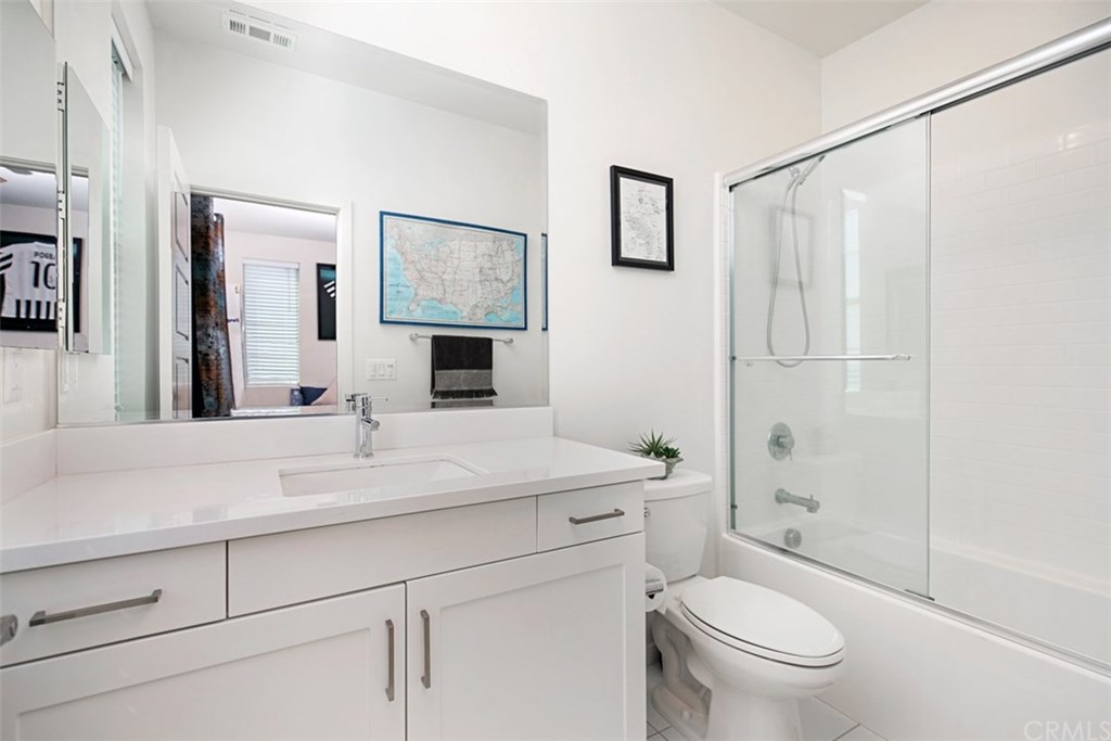 256 Harringay Irvine, CA 92618 - Photo 29 of 62