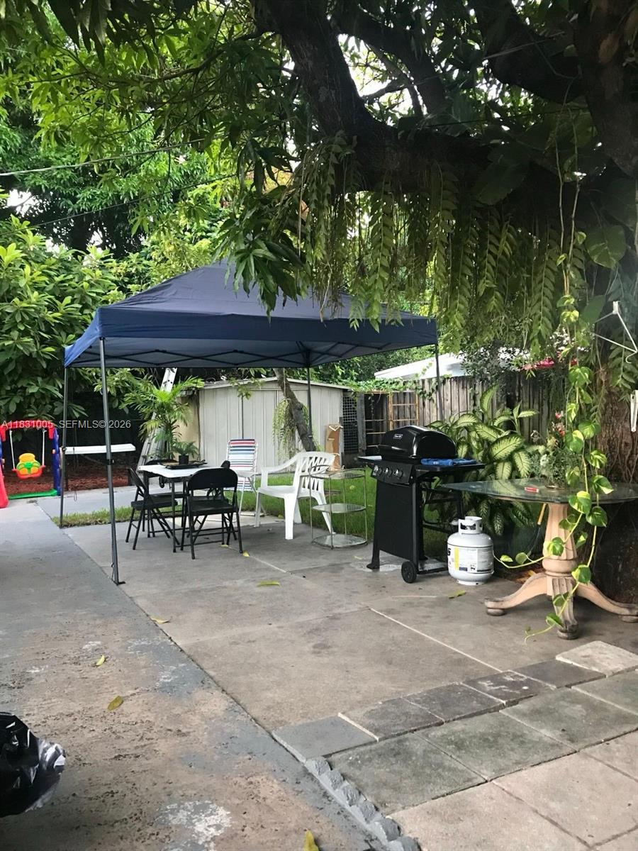 266 East 12th Street Hialeah, FL 33010 - Photo 18 of 19 a view of outdoor space yard and patio