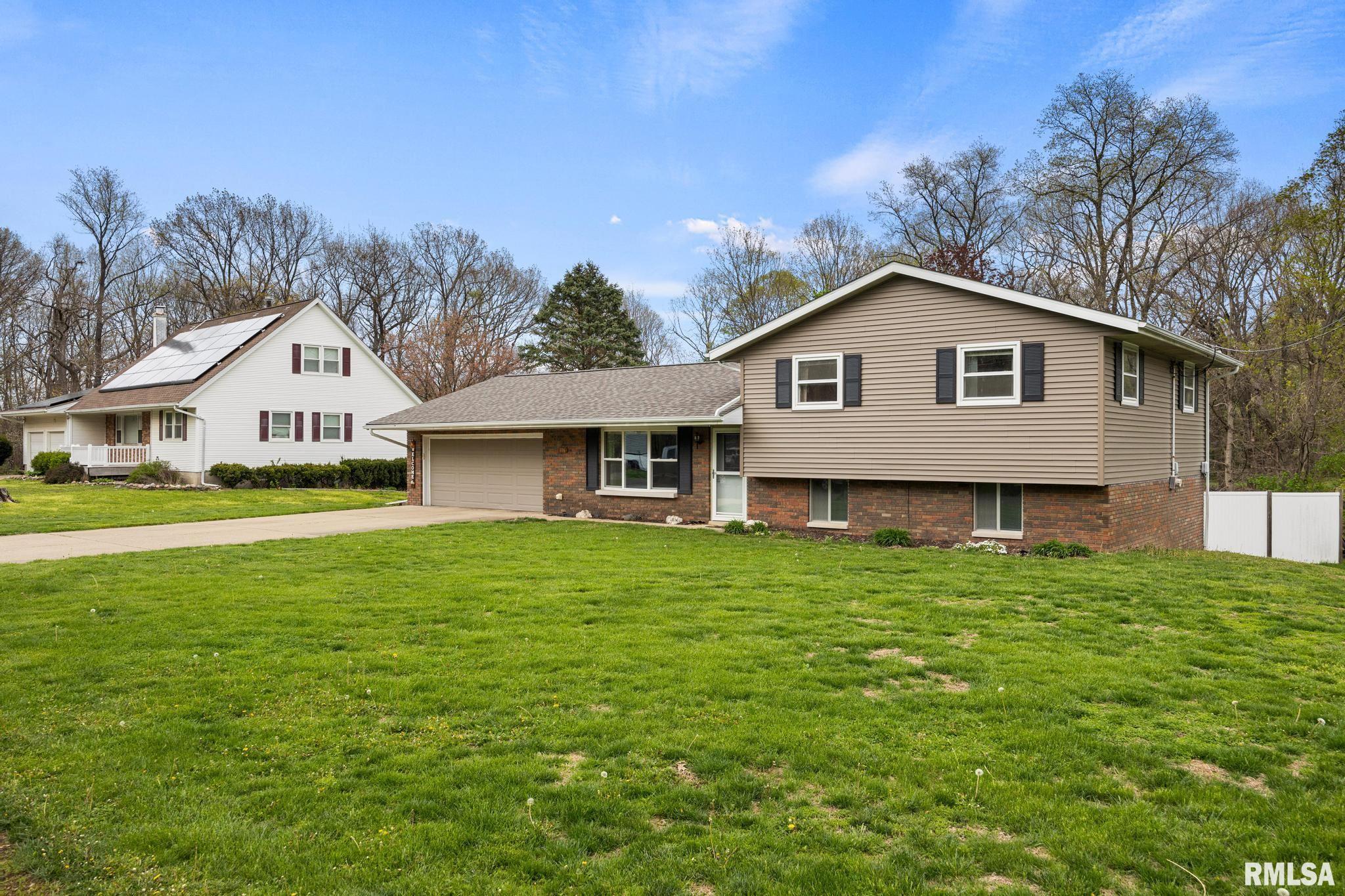 116 Gottlieb Court Creve Coeur, IL 61610 - Photo 3 of 32