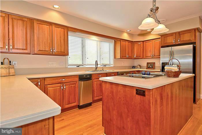 120 Jean Road Stevensville, MD 21666 - Photo 17 of 30 Kitchen