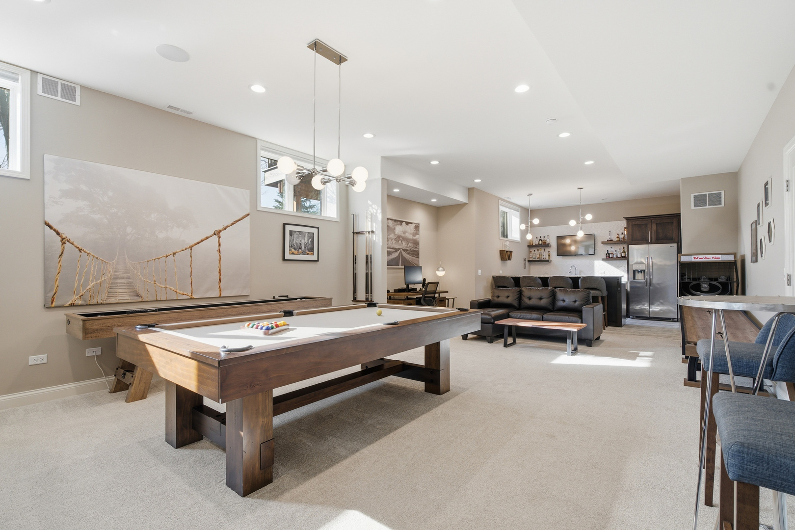 28 Pinnacle Court Naperville, IL 60565 - Photo 29 of 40 a room with furniture and pool table