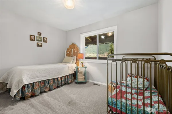 $990,000 | 32707 349th Way Southeast, Ravensdale, WA 98051