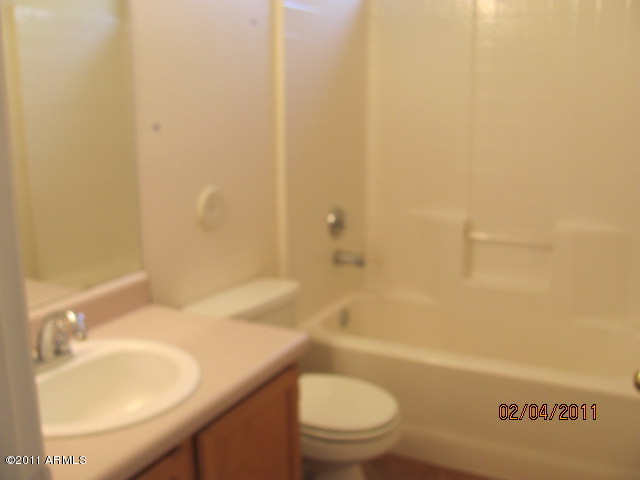 8415 West Almeria Road Phoenix, AZ 85037 - Photo 3 of 18 BATHROOM