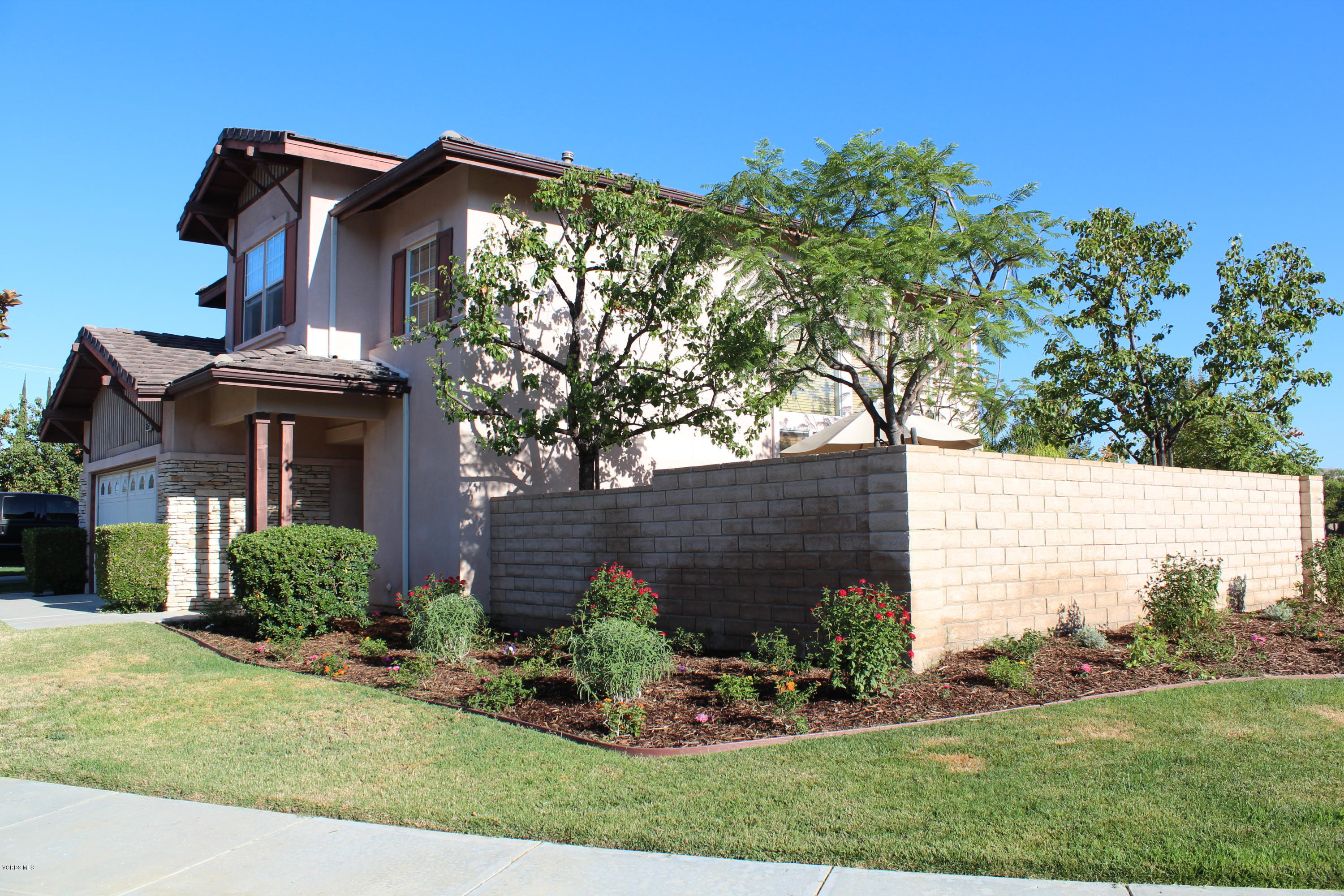 6159 Maple Court Simi Valley, CA 93063 - Photo 2 of 41 Front (5)