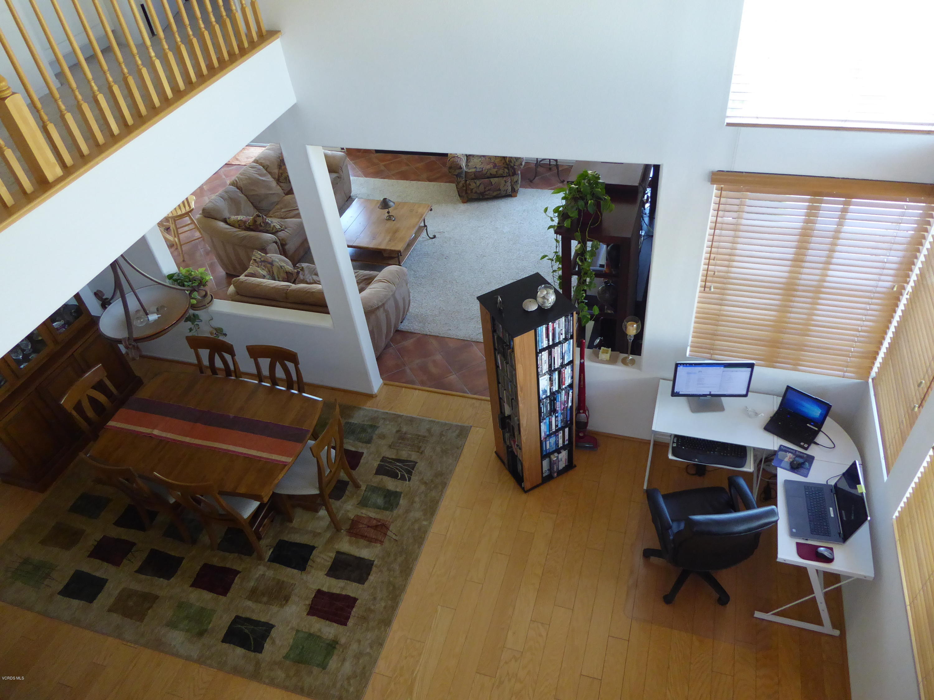 6159 Maple Court Simi Valley, CA 93063 - Photo 6 of 41 Living Room-Dining Room