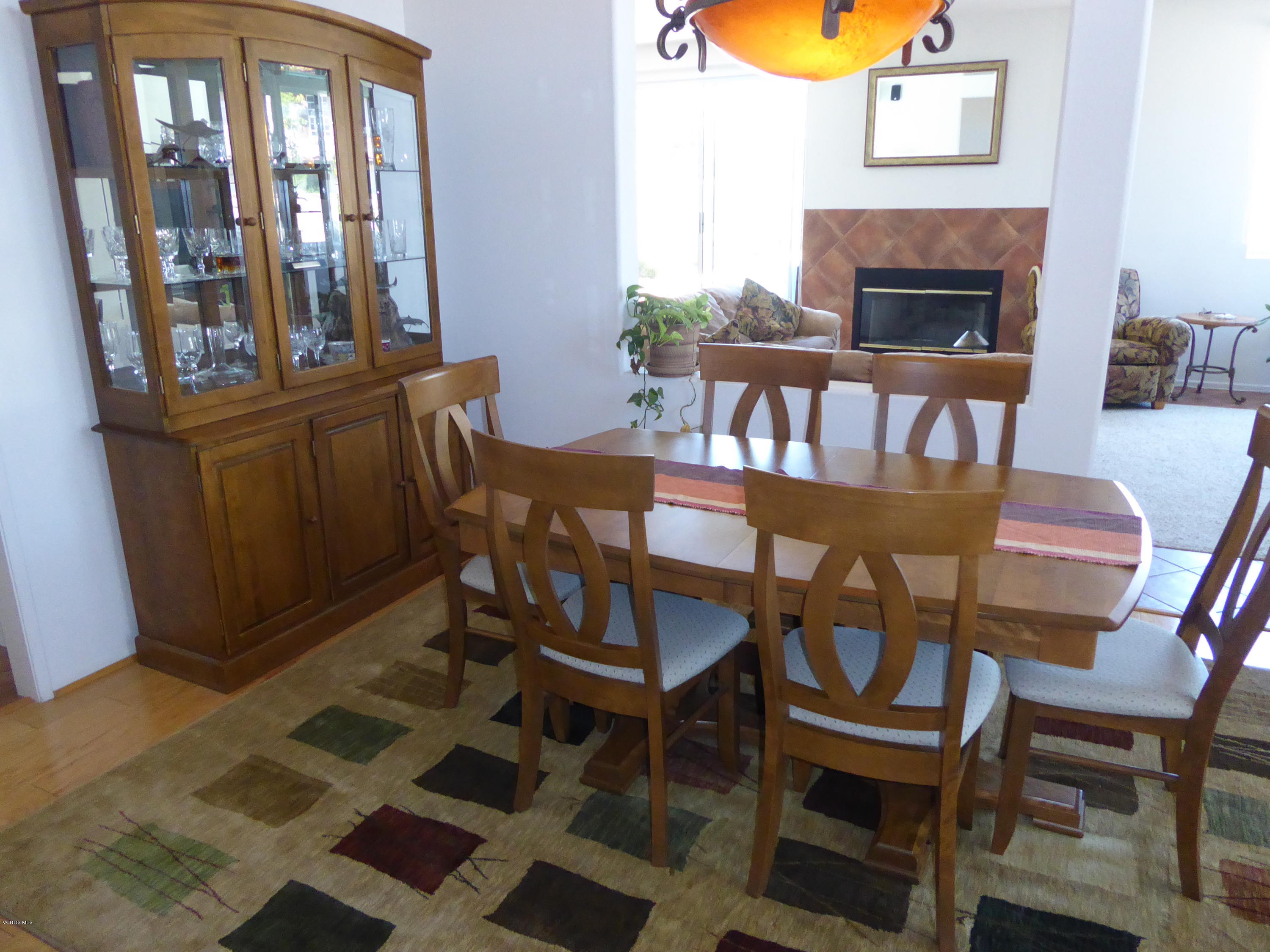 6159 Maple Court Simi Valley, CA 93063 - Photo 8 of 41 Dining Room (2)