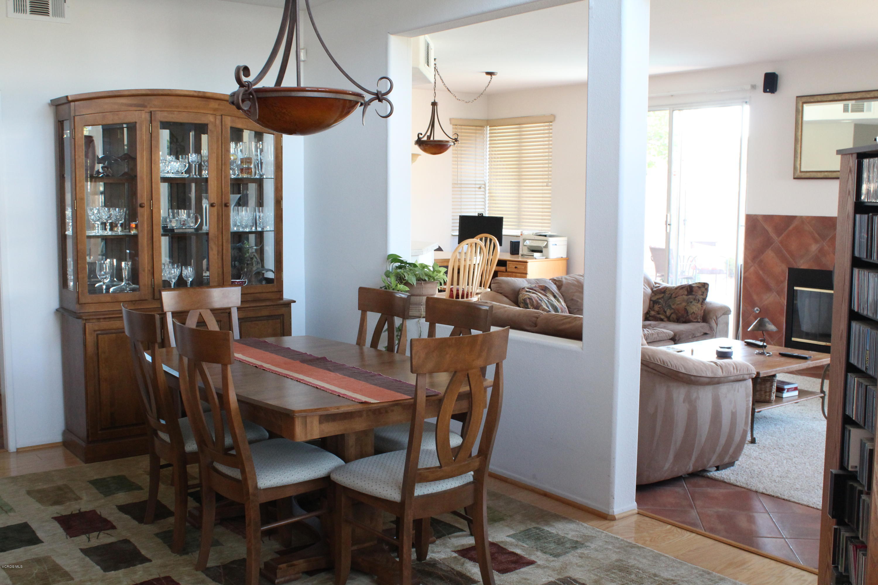 6159 Maple Court Simi Valley, CA 93063 - Photo 9 of 41 Dining Room-Family Room