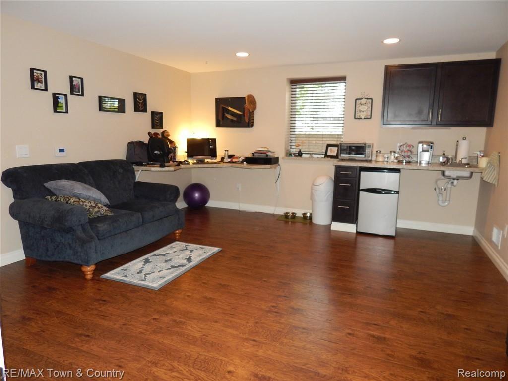 10030 West Pierson Road Flushing, MI 48433 - Photo 52 of 72