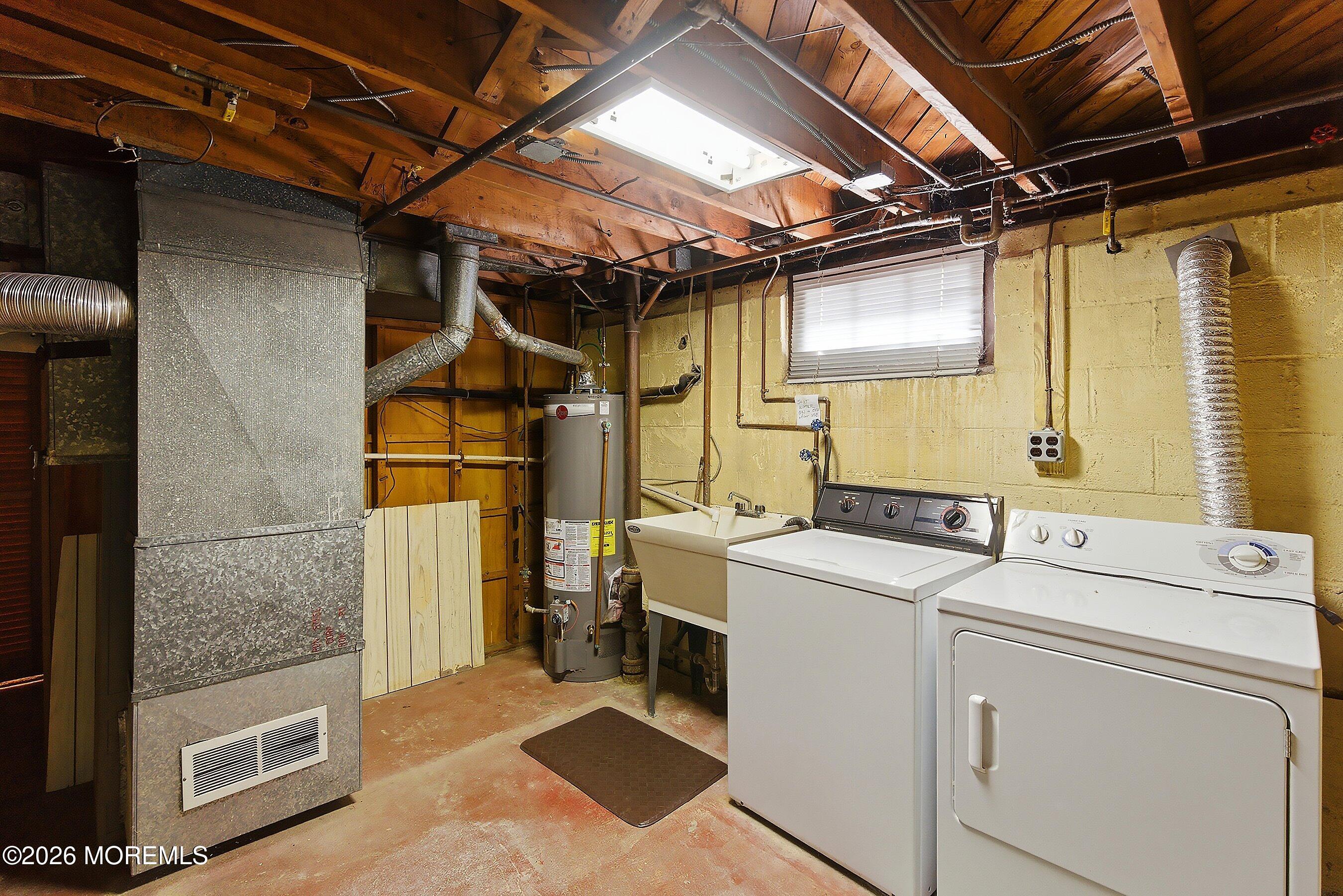 38 Atkins Terrace East Rutherford, NJ 07073 - Photo 33 of 37 Laundry