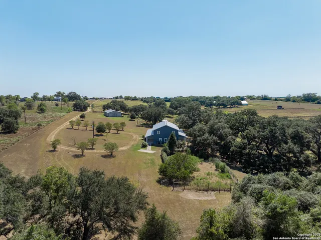 $1,500,000 | 5450 Mazurek Road, Schulenburg, TX 78956