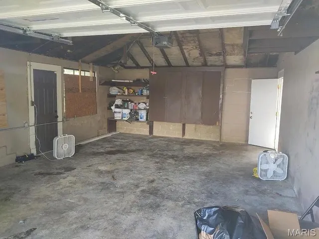 $72,900 | 835 Elias Avenue, St. Louis, MO 63147