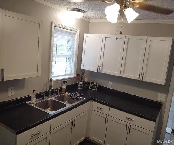 $72,900 | 835 Elias Avenue, St. Louis, MO 63147