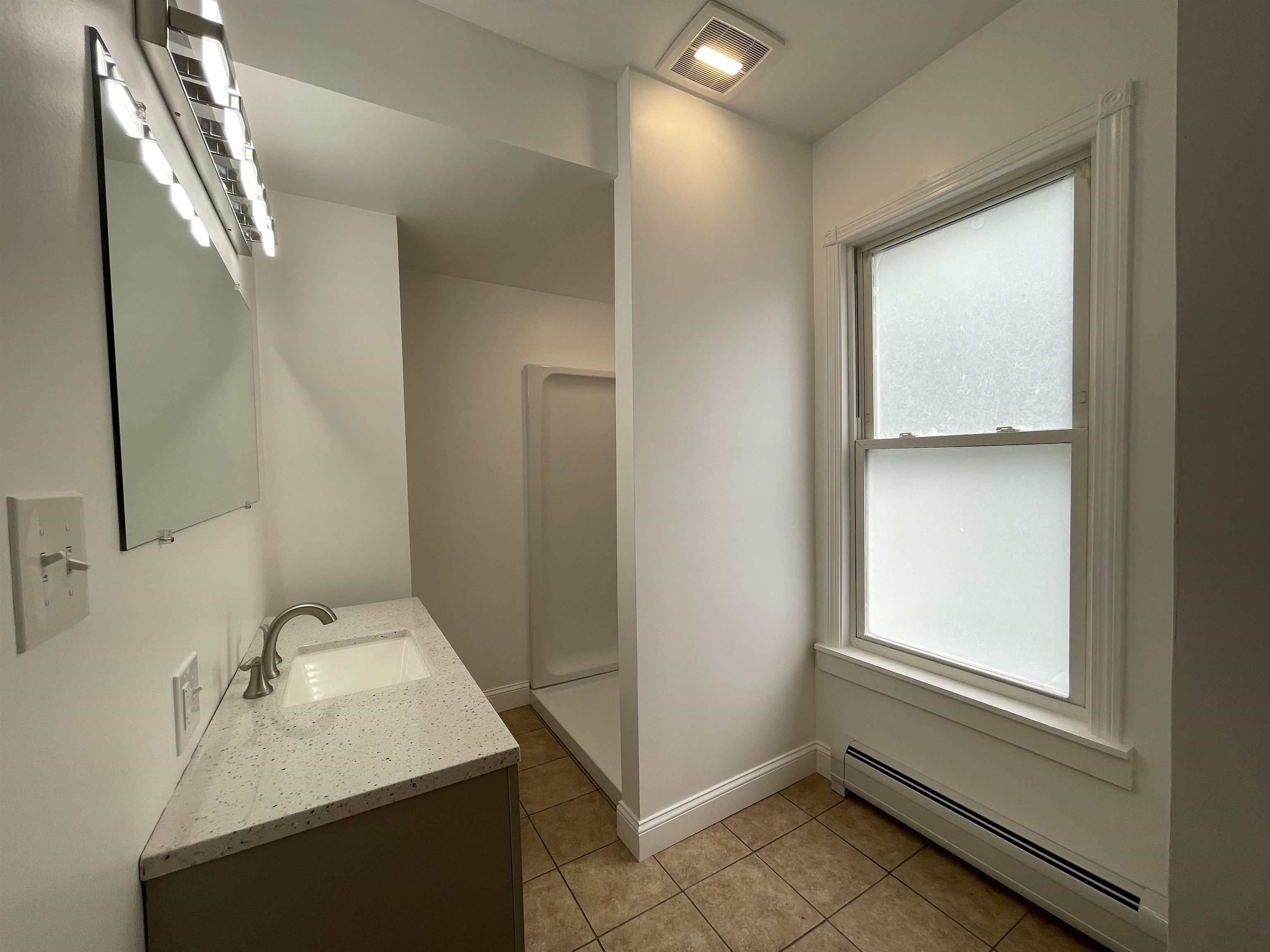 238 State Street Rutland, VT 05701 - Photo 6 of 37