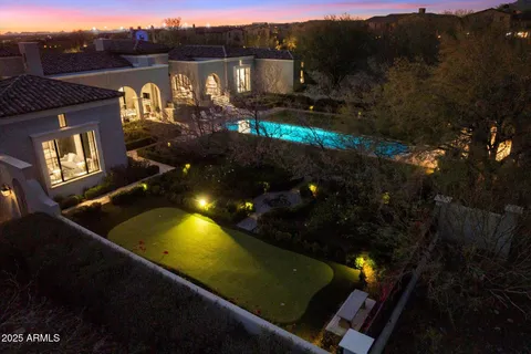 $10,000,000 | 10244 East Hualapai Drive, Scottsdale, AZ 85255