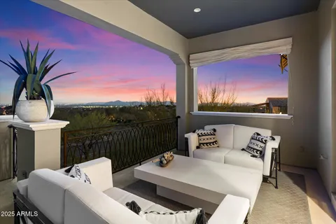 $10,000,000 | 10244 East Hualapai Drive, Scottsdale, AZ 85255