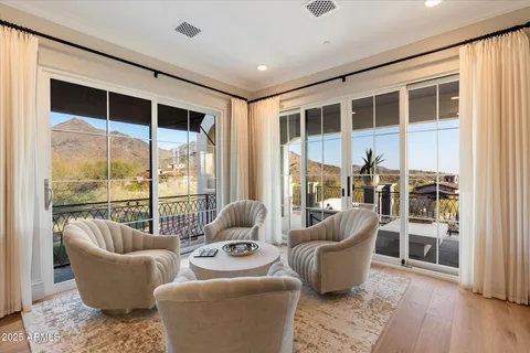 $11,500,000 | 10244 East Hualapai Drive, Scottsdale, AZ 85255