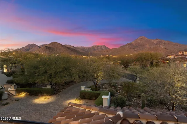 $12,500,000 | 10244 East Hualapai Drive, Scottsdale, AZ 85255