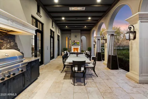 $11,500,000 | 10244 East Hualapai Drive, Scottsdale, AZ 85255