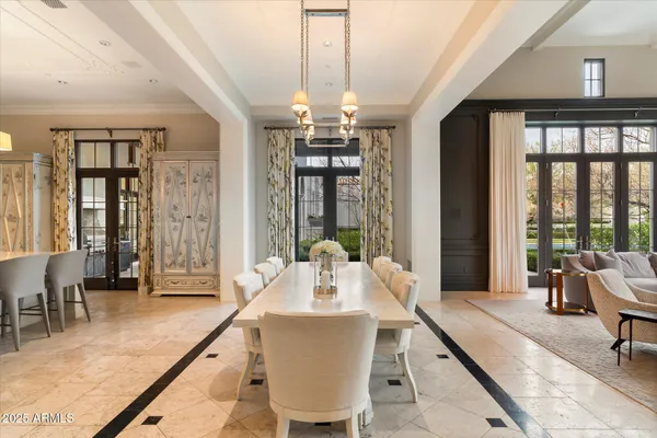$10,000,000 | 10244 East Hualapai Drive, Scottsdale, AZ 85255