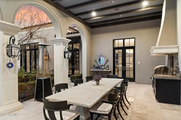 $10,000,000 | 10244 East Hualapai Drive, Scottsdale, AZ 85255