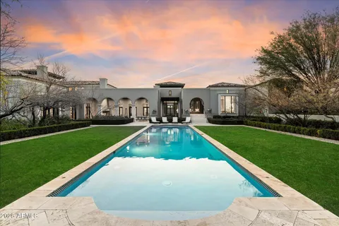 $10,000,000 | 10244 East Hualapai Drive, Scottsdale, AZ 85255