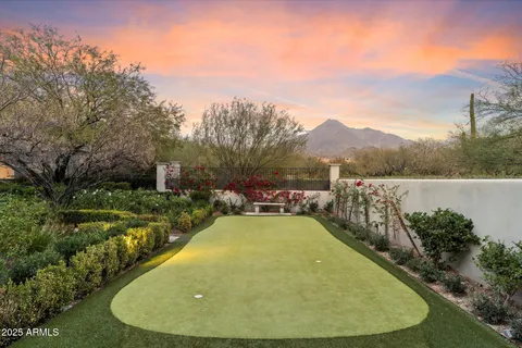 $10,000,000 | 10244 East Hualapai Drive, Scottsdale, AZ 85255