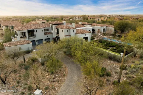 $10,500,000 | 10244 East Hualapai Drive, Scottsdale, AZ 85255