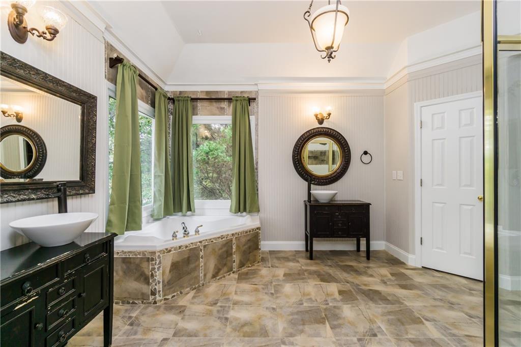 6710 Timber Cove Cumming, GA 30041 - Photo 24 of 42