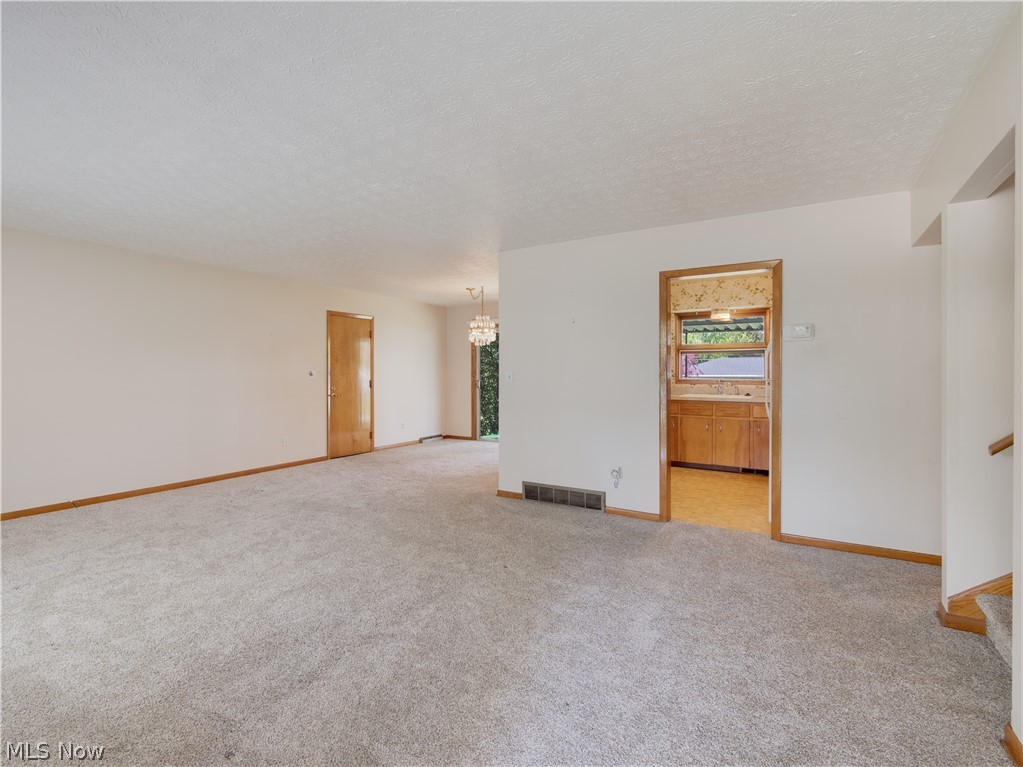 2899 Shellhart Road Barberton, OH 44203 - Photo 3 of 35 Gallery Image 3