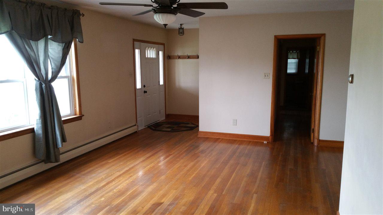 1140 Forge Road Carlisle, PA 17013 - Photo 4 of 22 Gallery Image 4