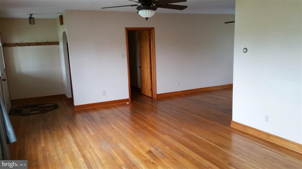 1140 Forge Road Carlisle, PA 17013 - Photo 5 of 22 Gallery Image 5