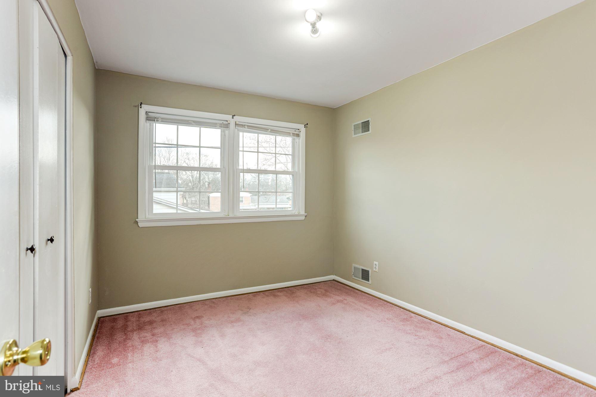 13114 Fernedge Road Silver Spring, MD 20906 - Photo 14 of 37 Bedroom