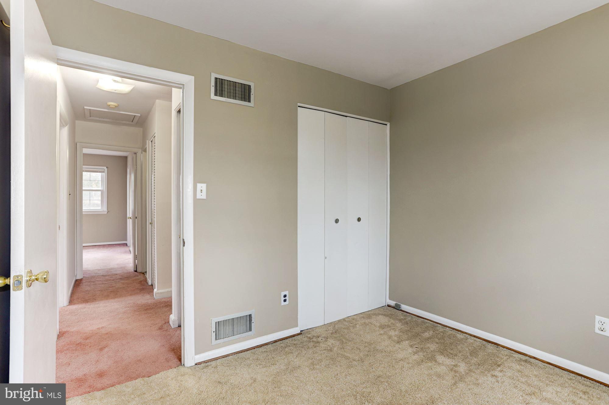 13114 Fernedge Road Silver Spring, MD 20906 - Photo 19 of 37 Bedroom