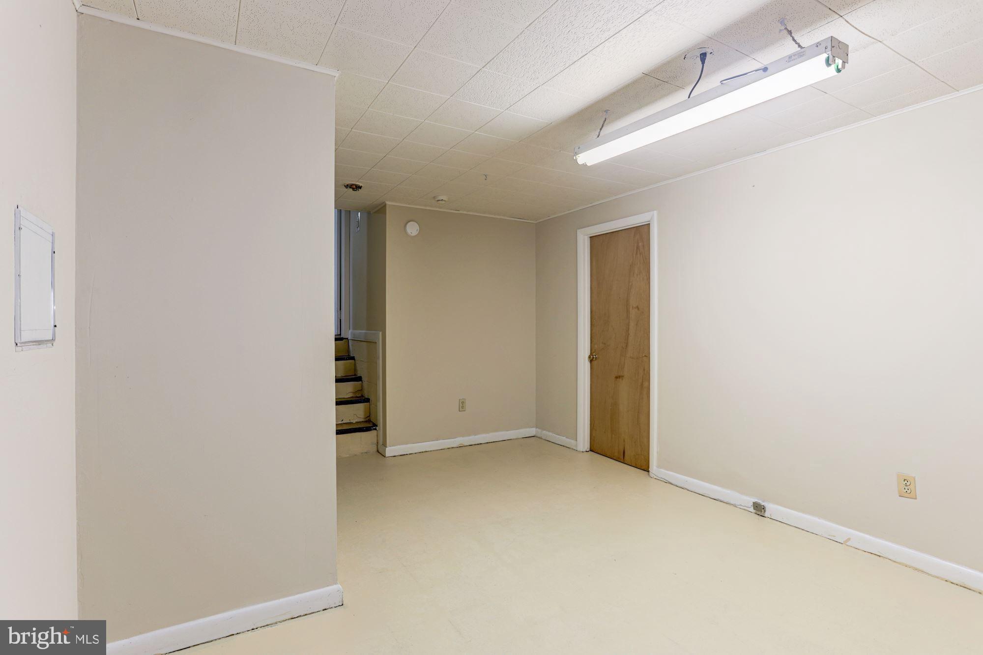 13114 Fernedge Road Silver Spring, MD 20906 - Photo 27 of 37 Recreation Room