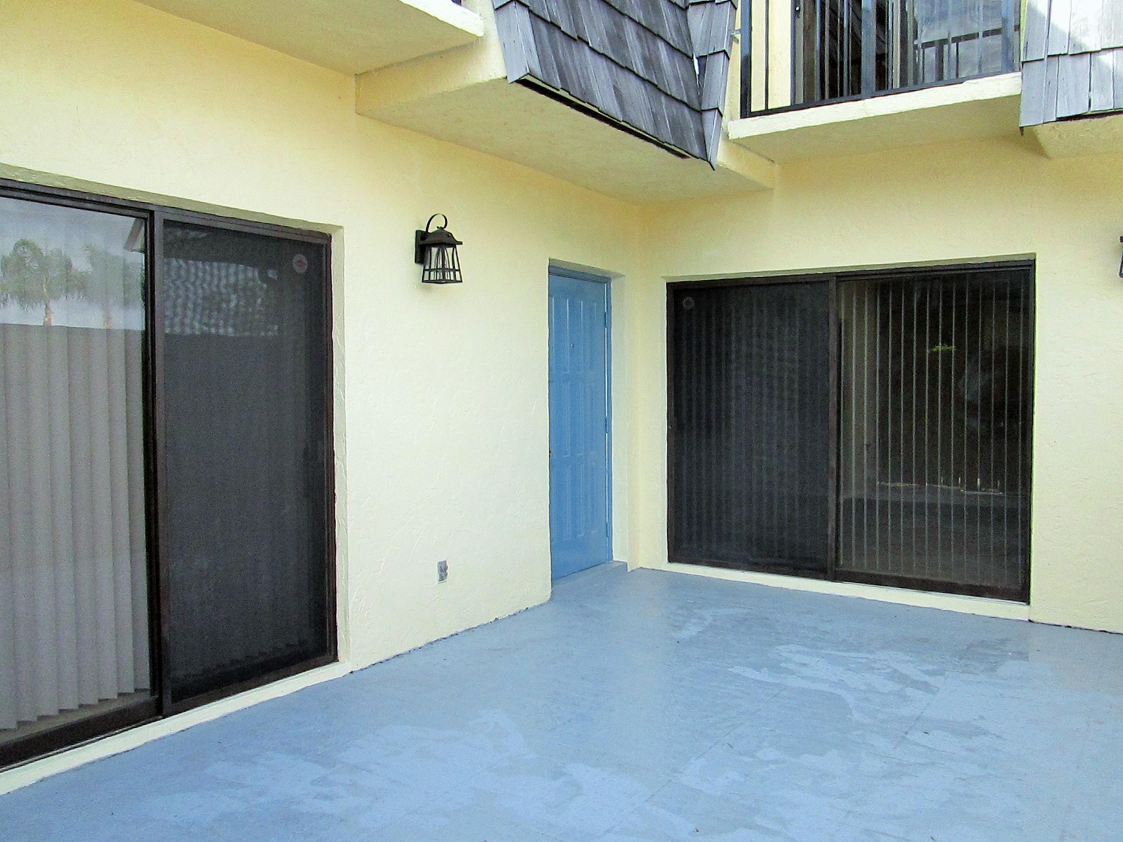 4620 Cherry Road West Palm Beach, FL 33417 - Photo 4 of 28 IMG_2969