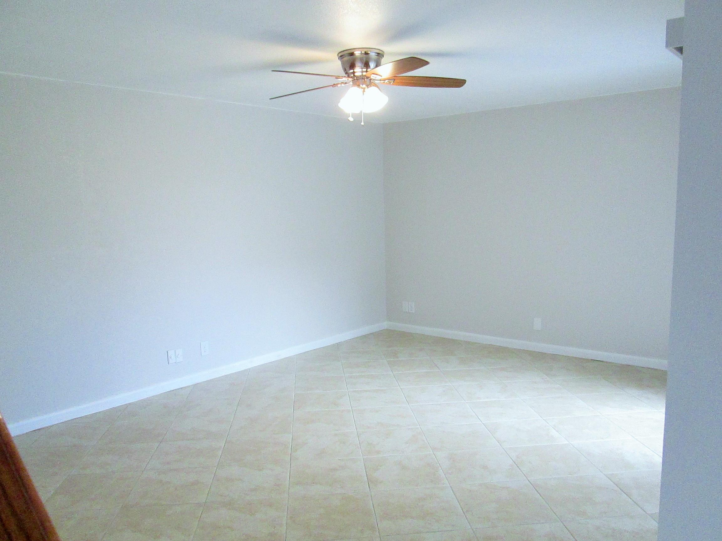 4620 Cherry Road West Palm Beach, FL 33417 - Photo 8 of 28 IMG_2953