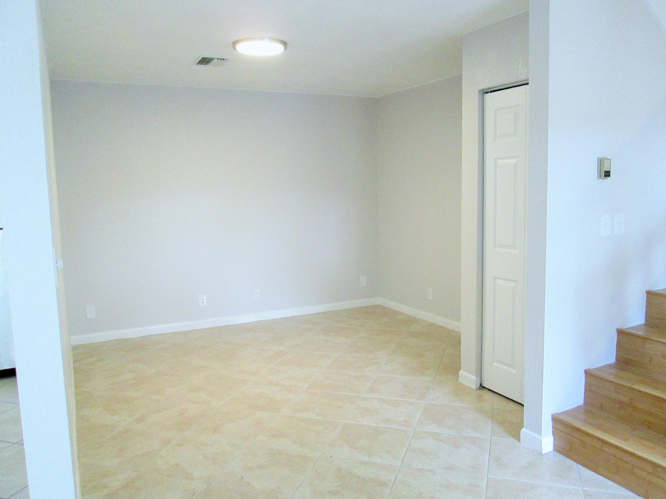 4620 Cherry Road West Palm Beach, FL 33417 - Photo 9 of 28 IMG_2950