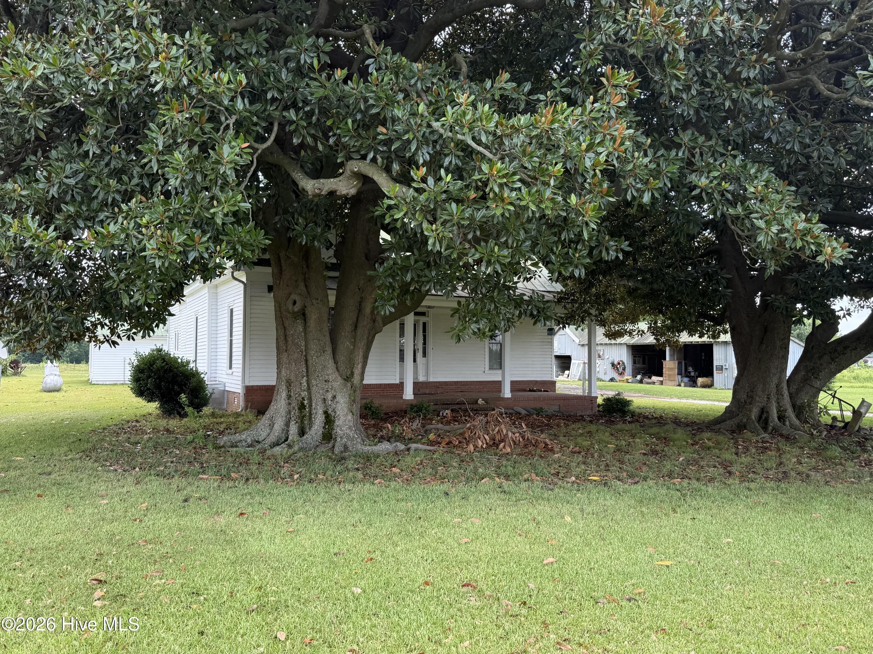 120 Farrior Road Mount Olive, NC 28365 - Photo 8 of 23