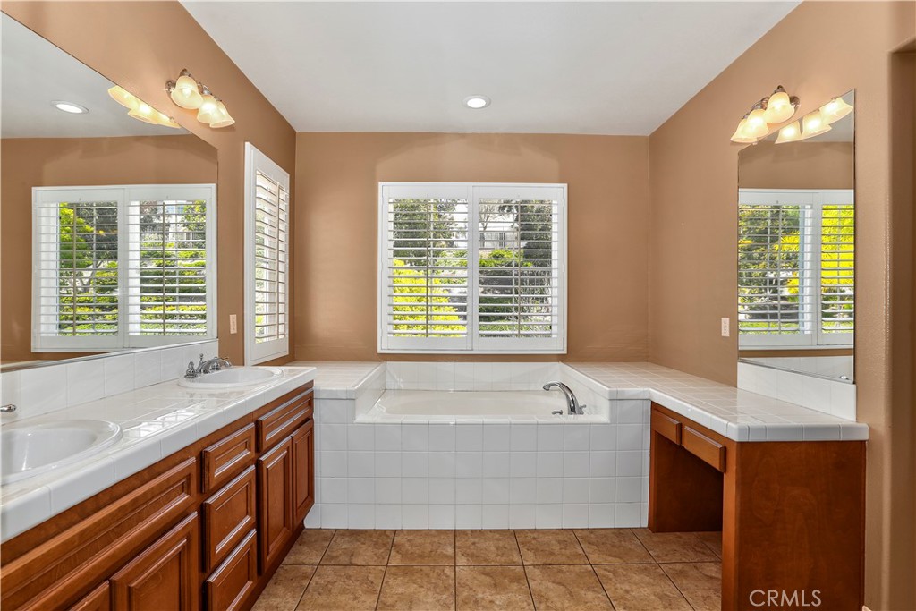 4 Sutherland Drive Ladera Ranch, CA 92694 - Photo 17 of 28 a spacious bathroom with sink shower and bathtub