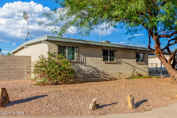 $274,000 | 6501 East Brooks Drive, Tucson, AZ 85730
