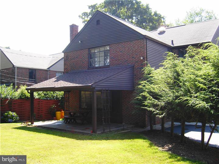 1517 James Road Wynnewood, PA 19096 - Photo 2 of 4 Gallery Image 2