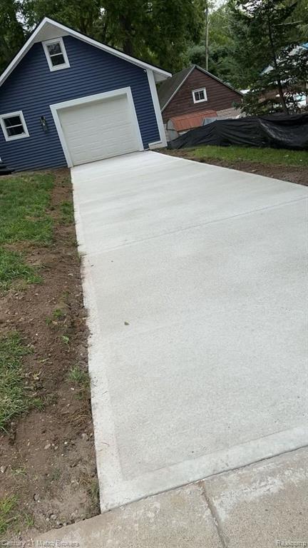 3034 Baker Road Dexter, MI 48130 - Photo 2 of 29