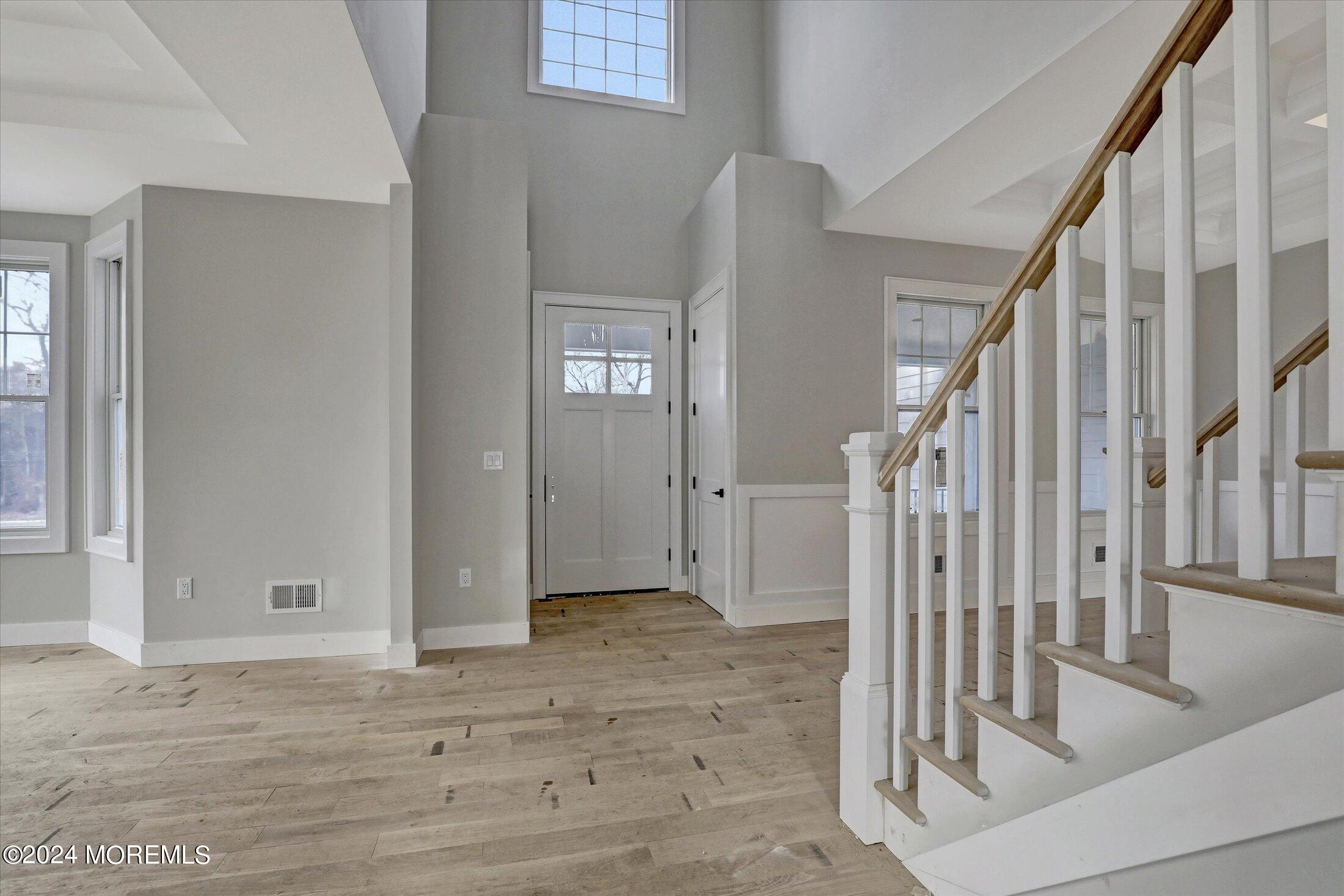 60 Middletown Road Holmdel, NJ 07733 - Photo 35 of 67 07-Foyer