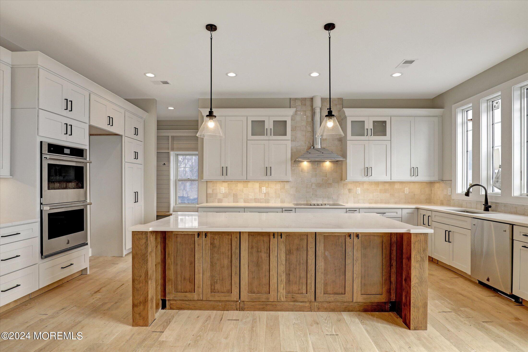 60 Middletown Road Holmdel, NJ 07733 - Photo 36 of 67 09-Kitchen