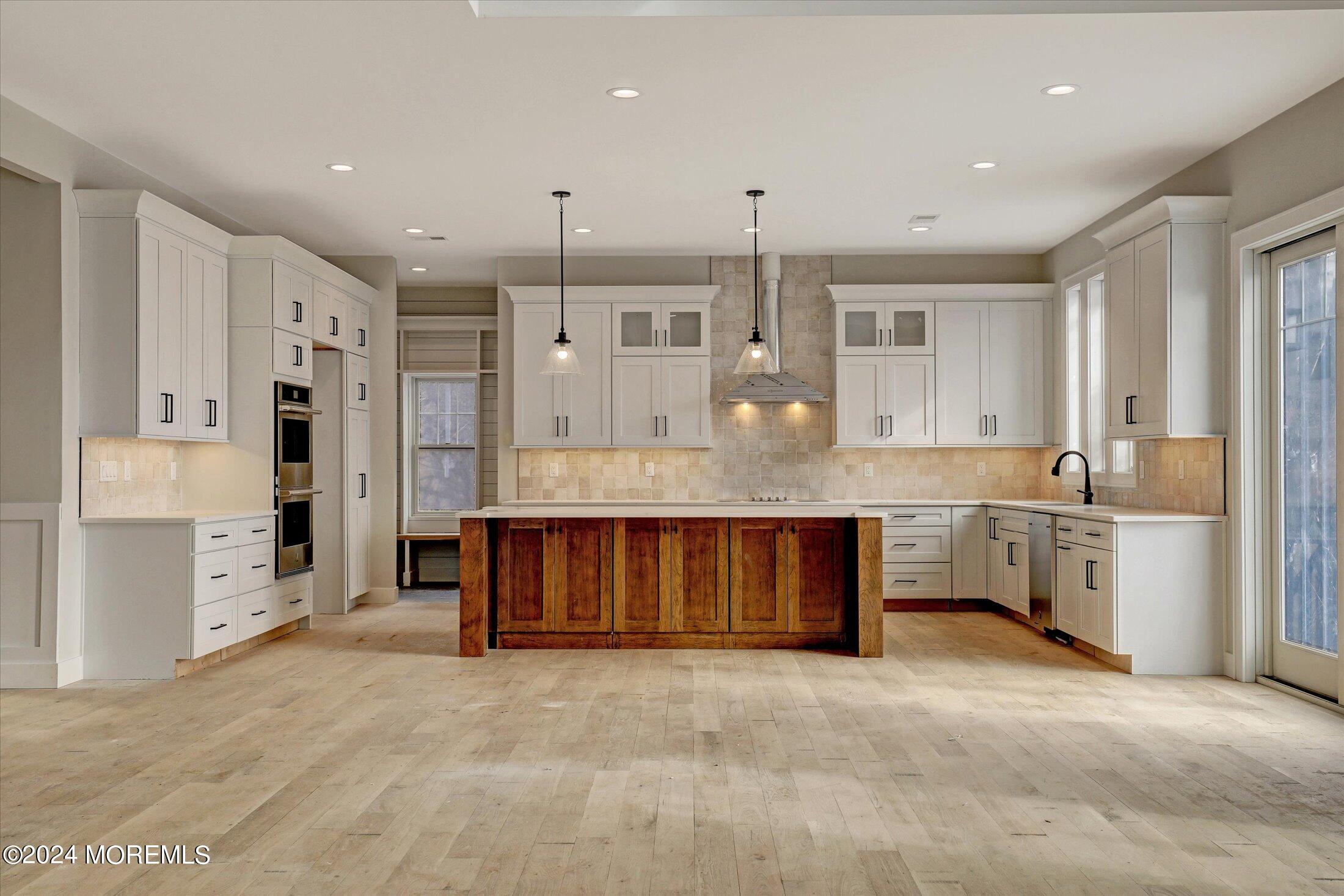 60 Middletown Road Holmdel, NJ 07733 - Photo 40 of 67 13-Kitchen