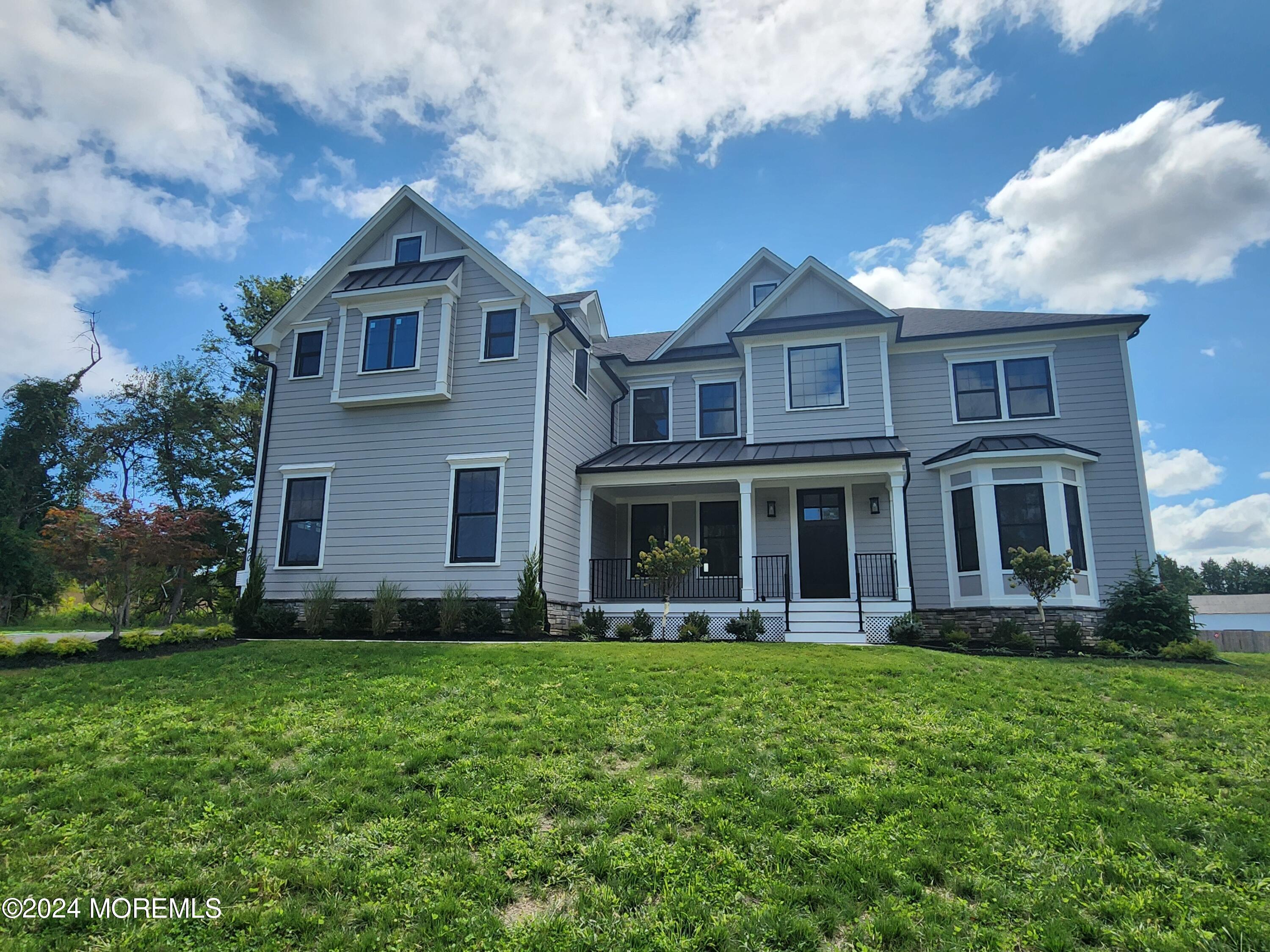 60 Middletown Road Holmdel, NJ 07733 - Photo 5 of 67 20240905_121115