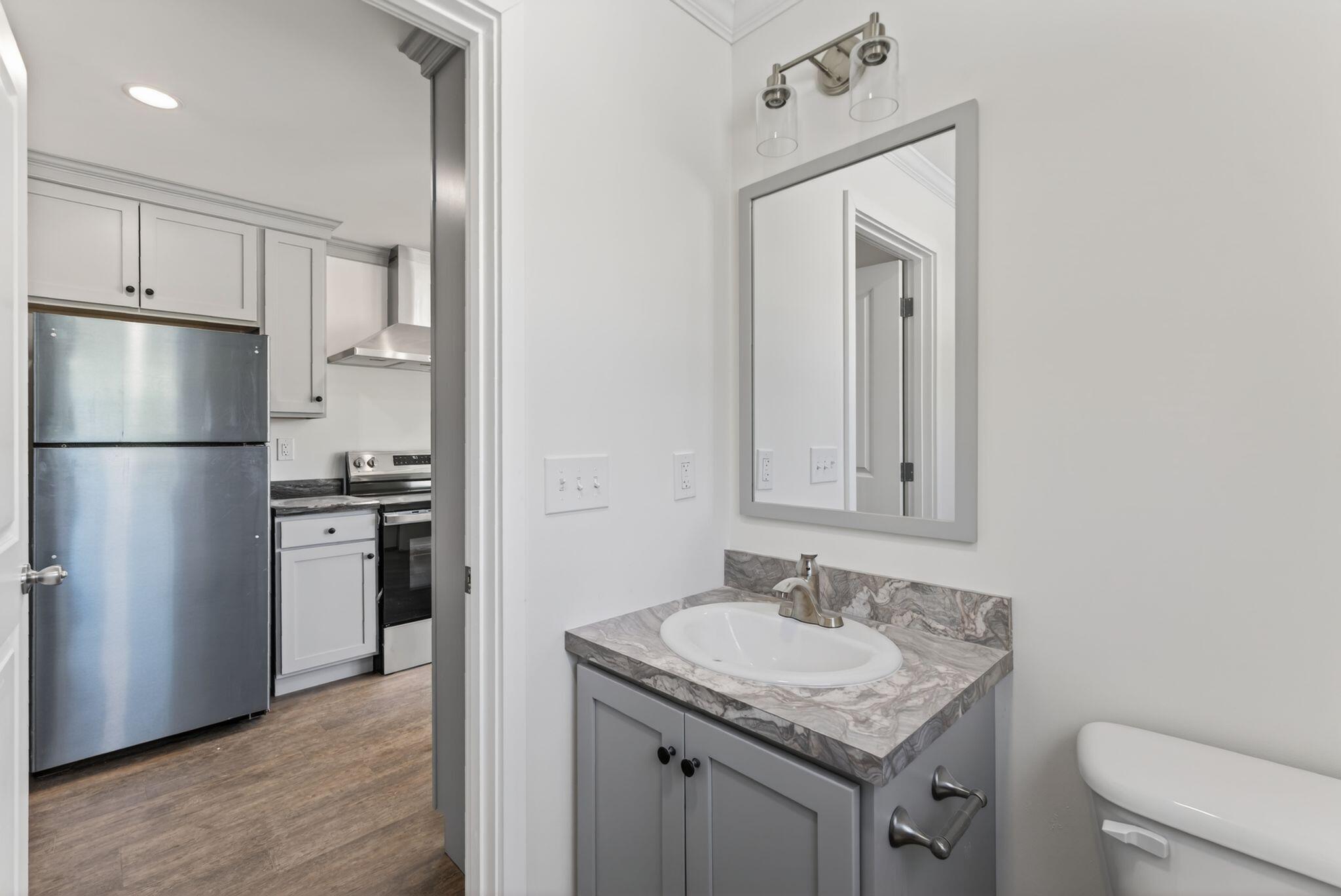 295 Old County Road Rockland, ME 04841 - Photo 18 of 50 Full Bath