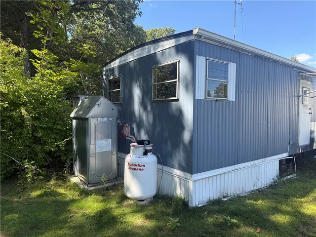 $99,000 | 53 Park Lane, Coventry, RI 02816